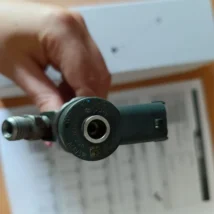 Wtryskiwacz Hyundai Elantra 1.6 CRDi/Hatchback – 0445110256