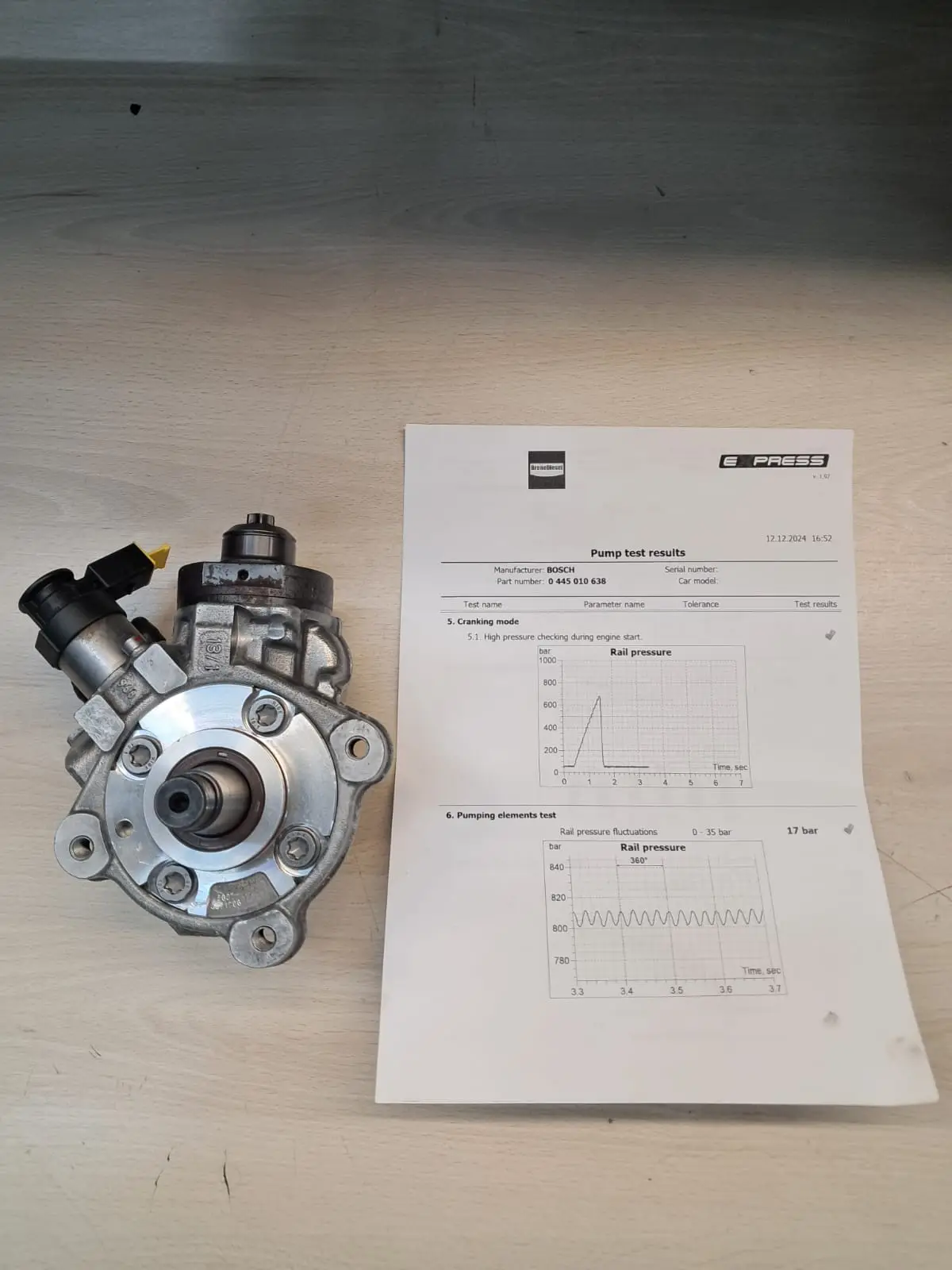 Pompa wysokiego ciśnienia Volkswagen Golf Passat Touran Tiguan - 0445010542