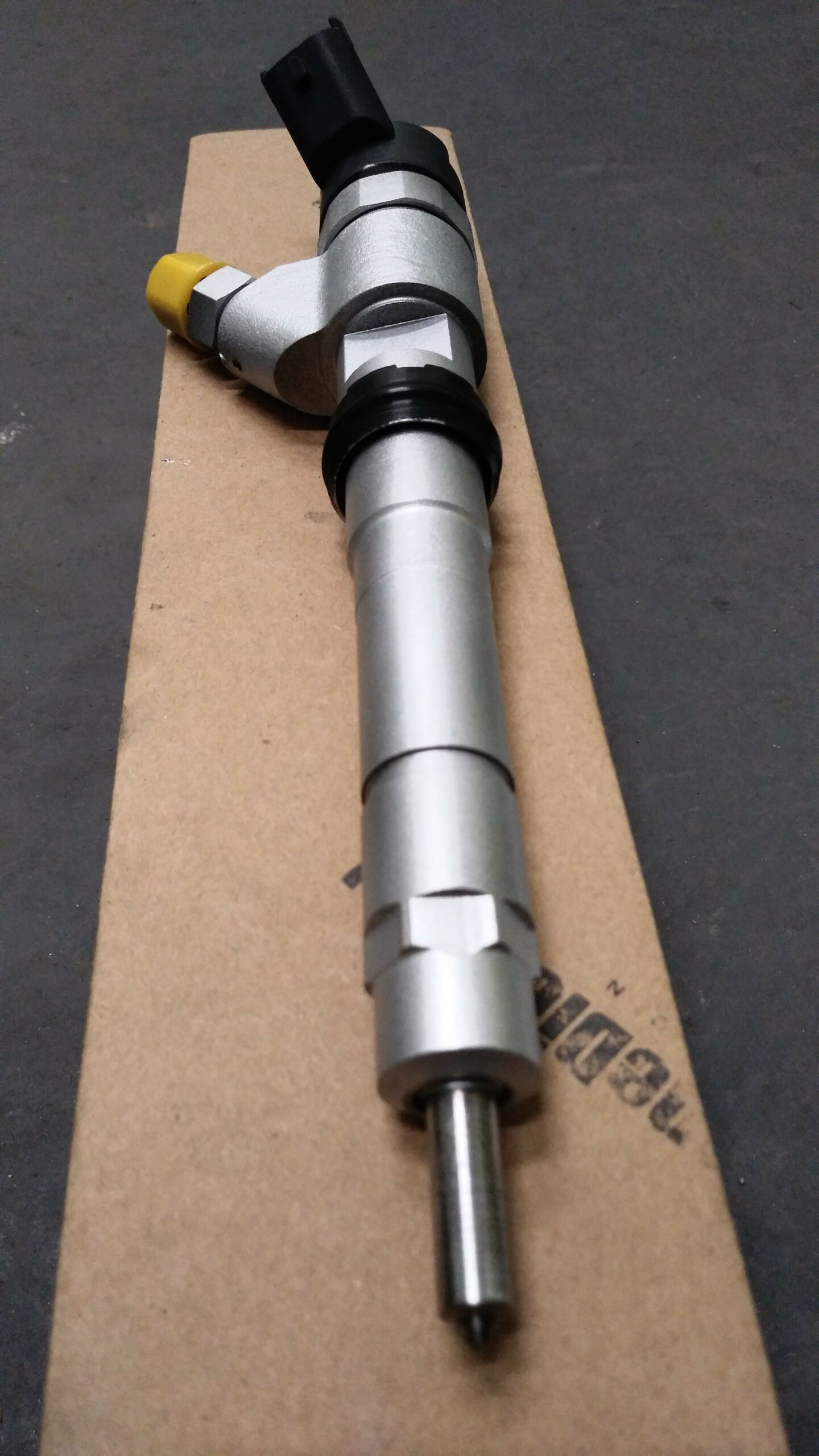 Wtryskiwacz Fiat Ducato 11 2.3 JTD/EGR - 0445120011 - obrazek 3