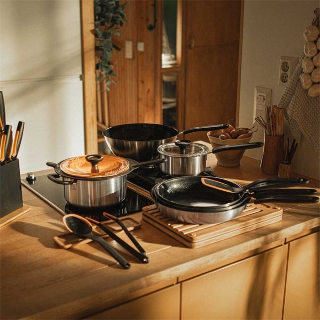 Patelnia 26cm z powłoką ceramiczną z pokrywką Functional Form - obrazek 9