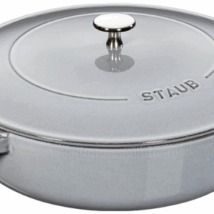 Głęboka patelnia do duszenia z pokrywką STAUB 40511-470-0 – grafitowa 28 cm