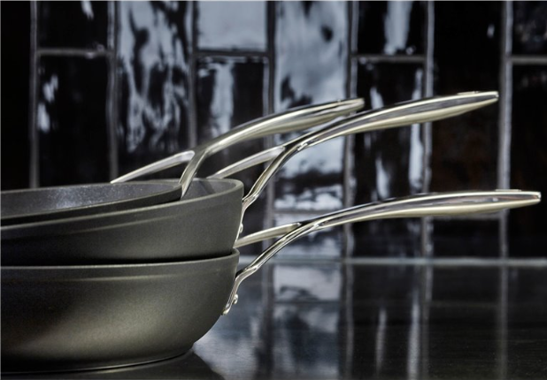 Głęboka patelnia tytanowa DEMEYERE Alu Pro 5 40851-047-0 - 24 cm - obrazek 5