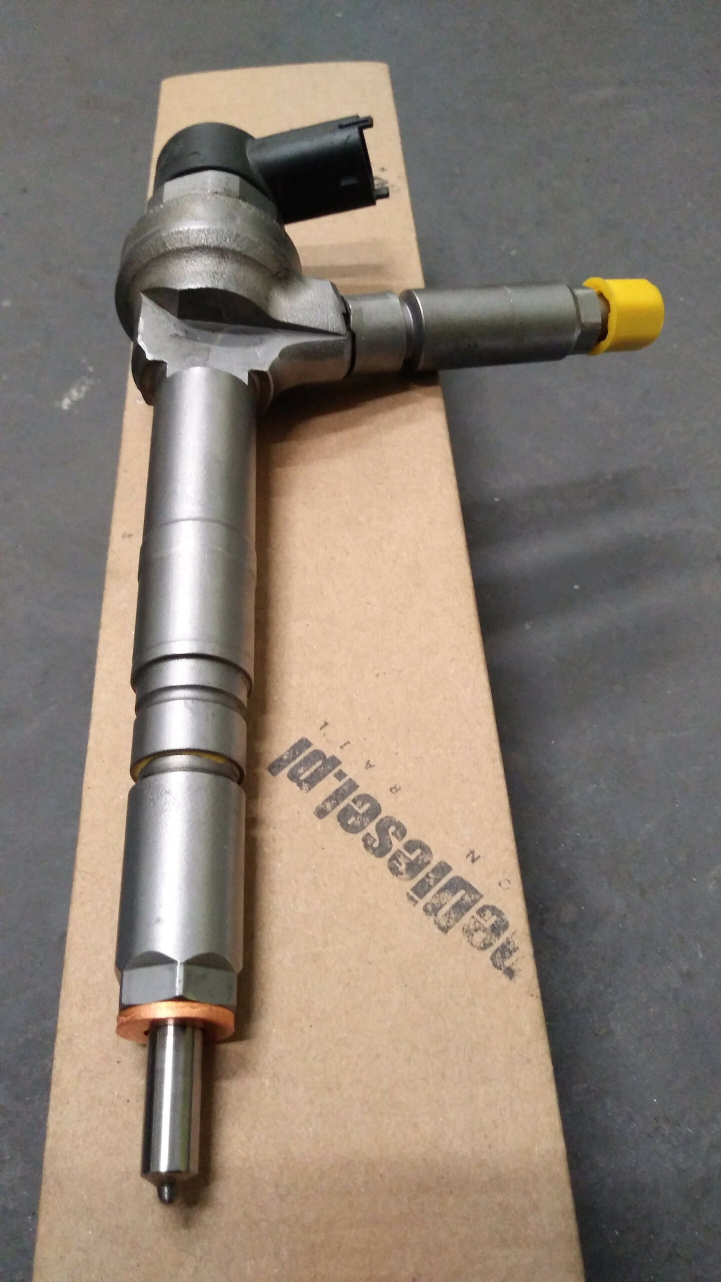 Wtryskiwacz Opel Astra 1.7 CDTI Caravan - 0445110175 - obrazek 3