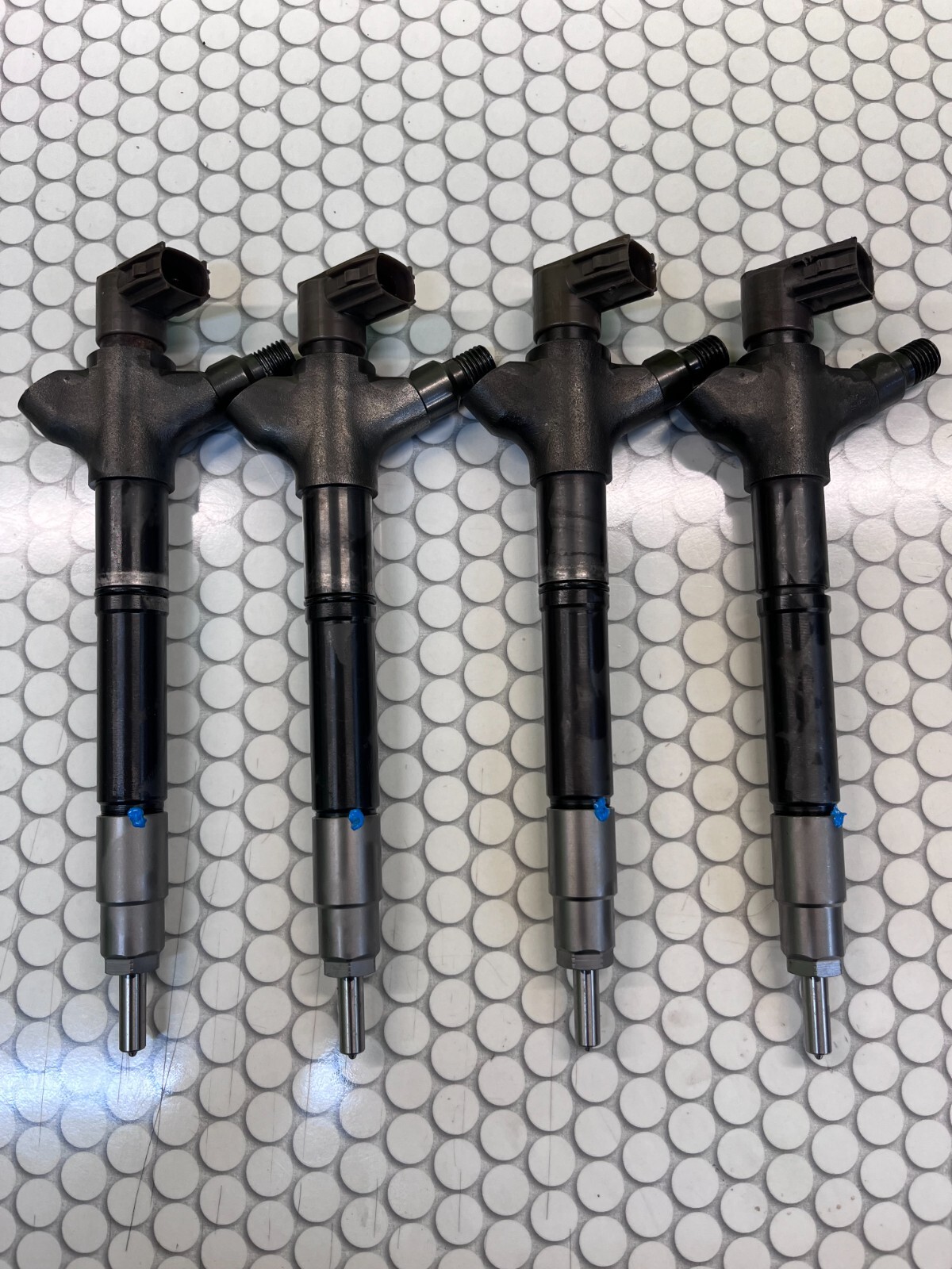 Injektor 23670-0R100 DCRI200430