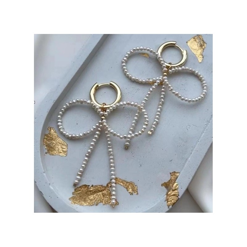 Kolczyki KOKARDY wiszące ze stali szlachetnej pozłacanej, perełki KST3281 - obrazek 3