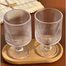 Szklanka ryflowana, pucharek deserowy na nóżce 1szt SZK44