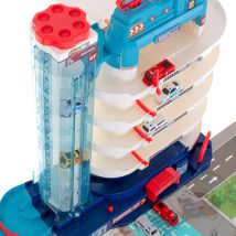 Parking garaż 5 poziomów elektryczna winda mata 8 aut