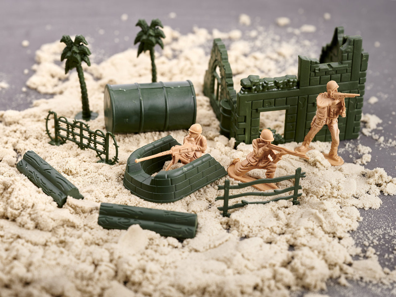 Żołnierzyki baza wojskowa figurki zestaw 114el. - obrazek 8