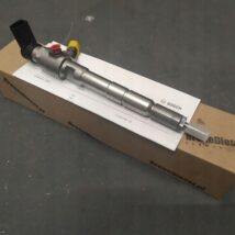 Wtryskiwacz 03L130277B 1.6 TDI