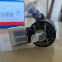 Komplet Wtryskiwaczy 0445110418 NOWY