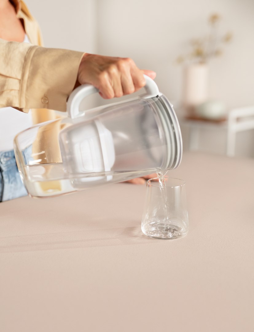 Dzbanek filtrujący Brita Glass+1 Maxtra Pro PP (szary) - obrazek 5