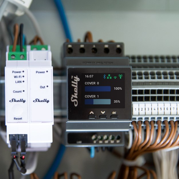 Shelly Pro Dual Cover / Shutter PM przekaźnik zasilający Czarny - obrazek 4