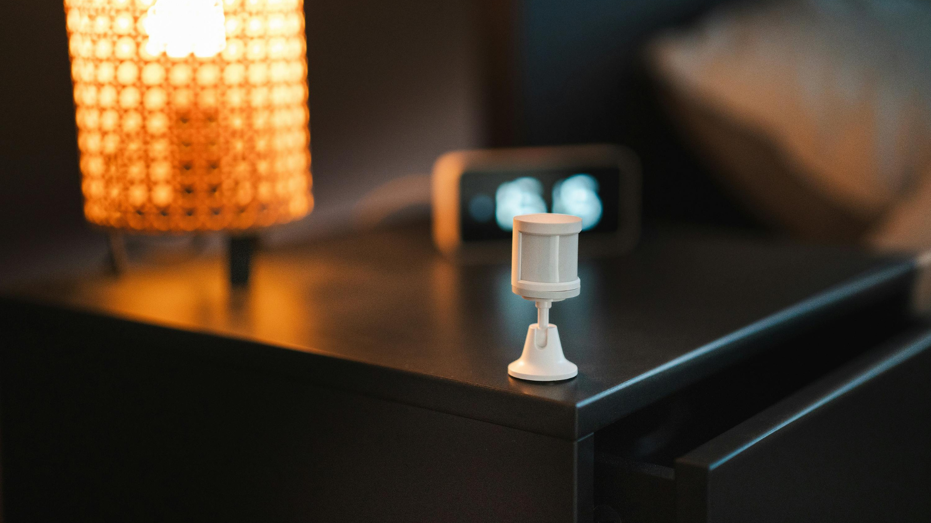 Jak tanio podnieść komfort mieszkania dzięki prostym gadżetom smart home? – Krosno