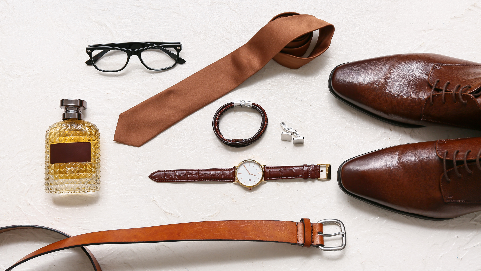 Jak odświeżyć styl bez wymiany całej garderoby dodatki, które robią różnicę? – Włocławek