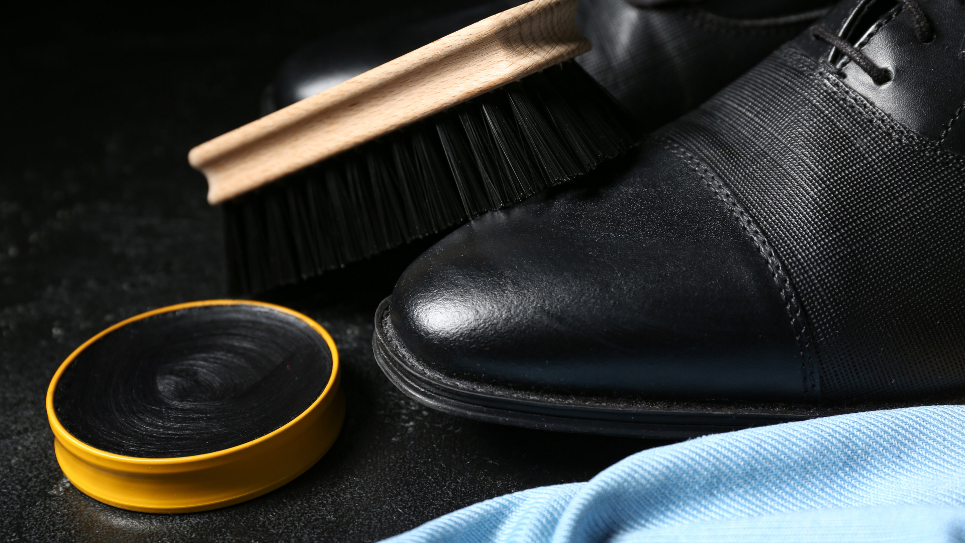 Jak odświeżyć styl bez wymiany całej garderoby dodatki, które robią różnicę? – Elbląg