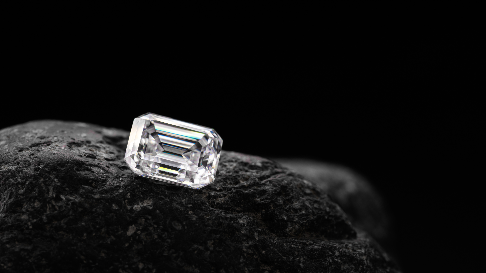 Jak odświeżyć styl bez wymiany całej garderoby dodatki, które robią różnicę? – Mielec