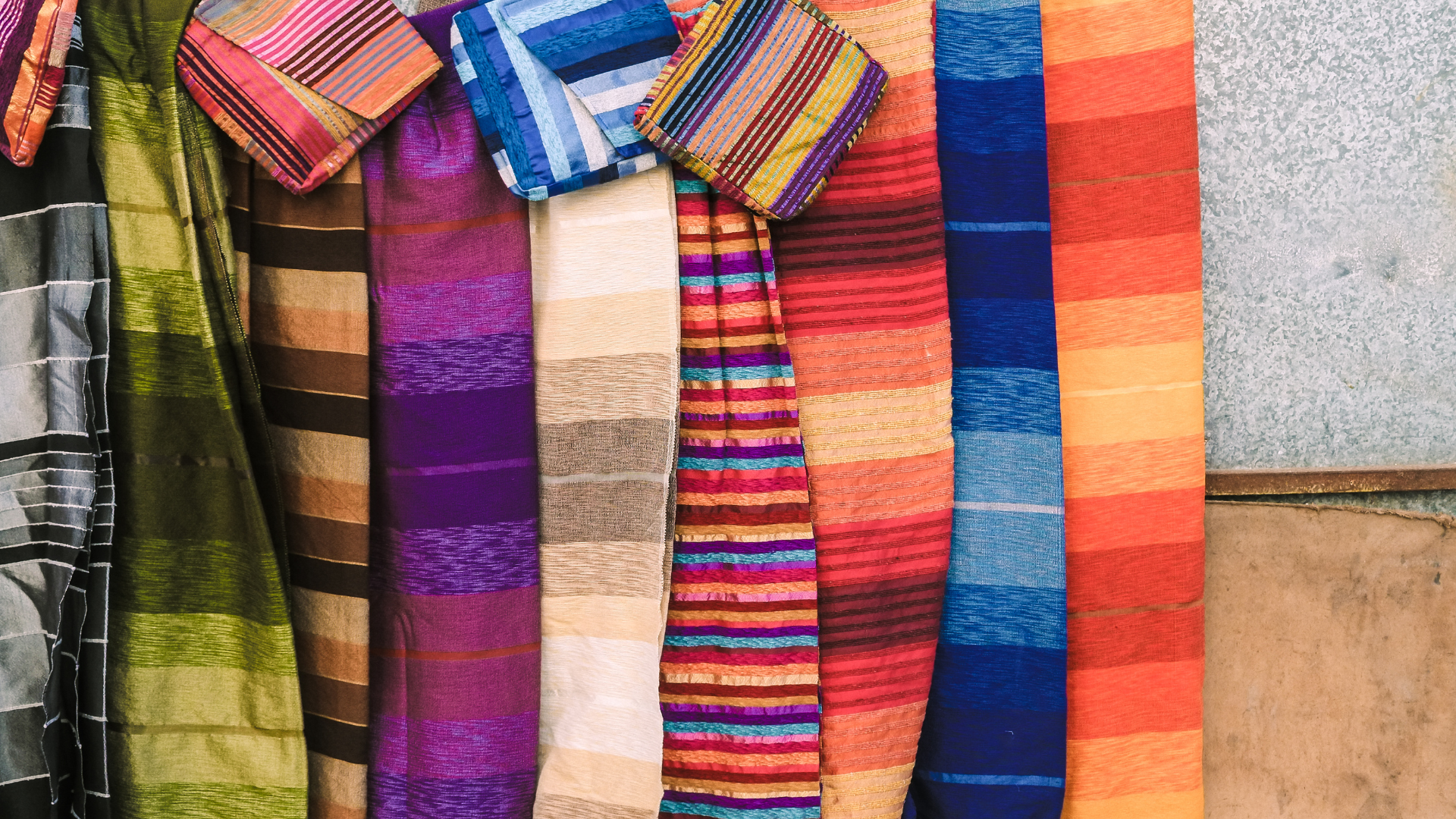 Jak odświeżyć styl bez wymiany całej garderoby dodatki, które robią różnicę? – Starachowice