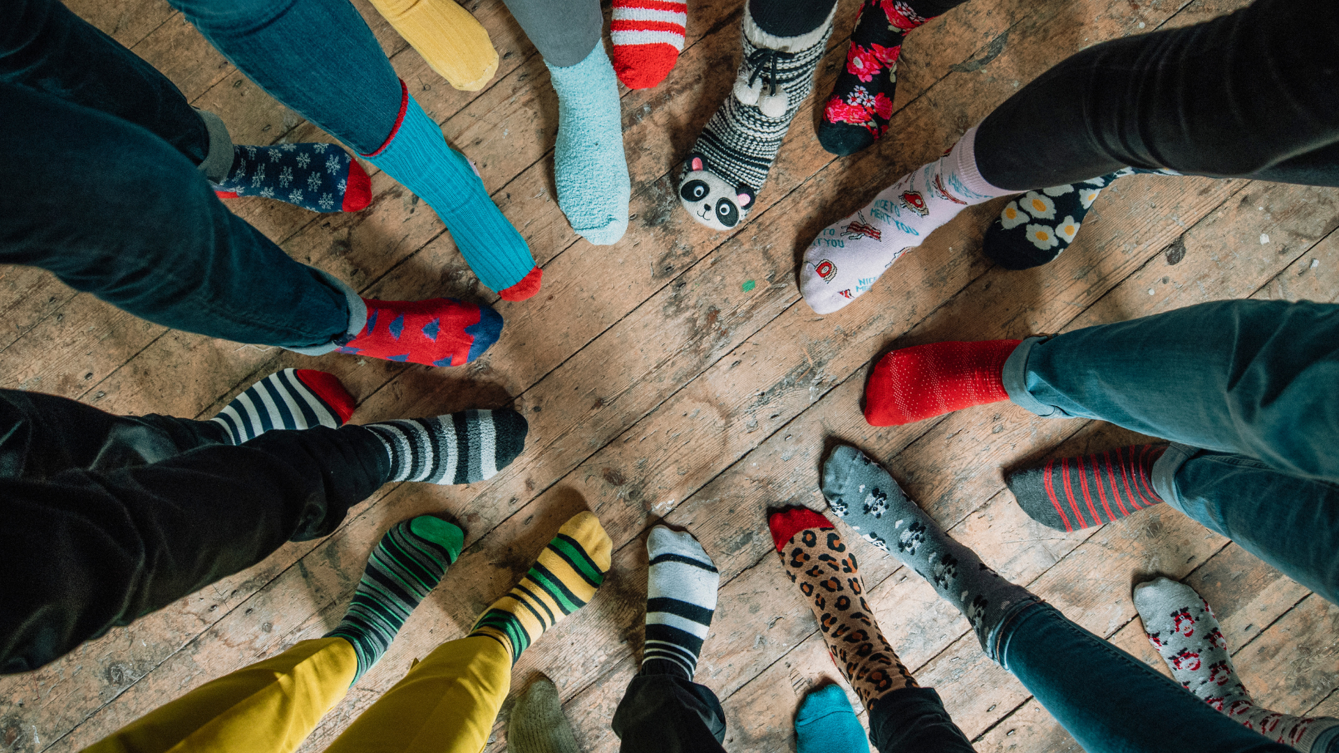 Jak odświeżyć styl bez wymiany całej garderoby dodatki, które robią różnicę? – Warszawa