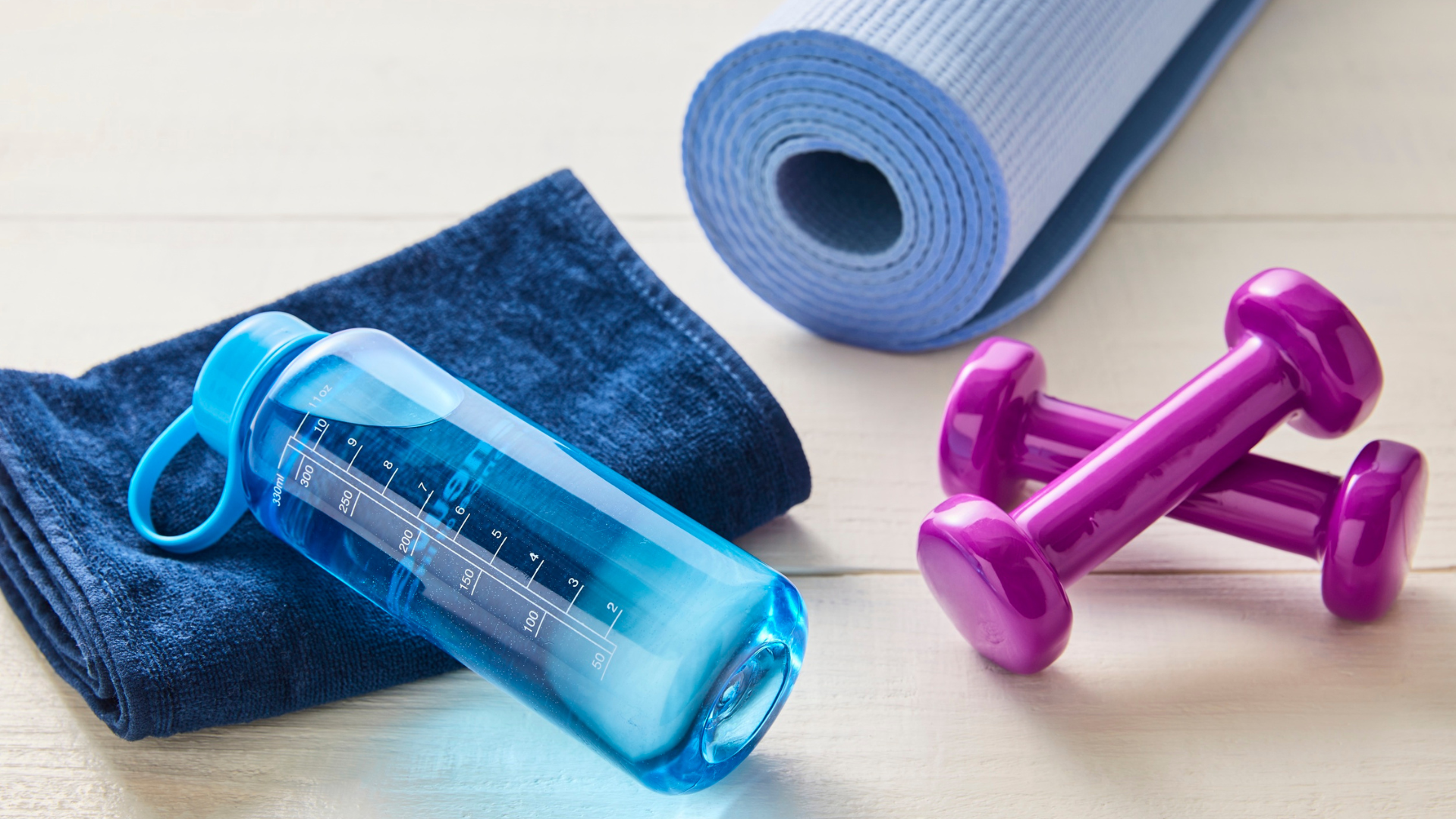 Jak spakować lekki plecak na citybreak must-have akcesoria do podróży w stylu „carry-on”? – Kołobrzeg