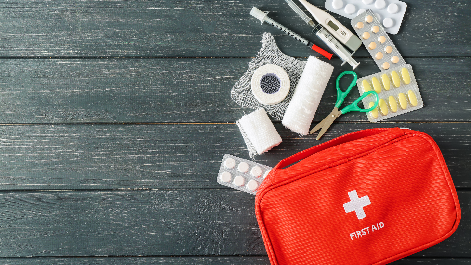 Jak spakować lekki plecak na citybreak must-have akcesoria do podróży w stylu „carry-on”? – Gdynia