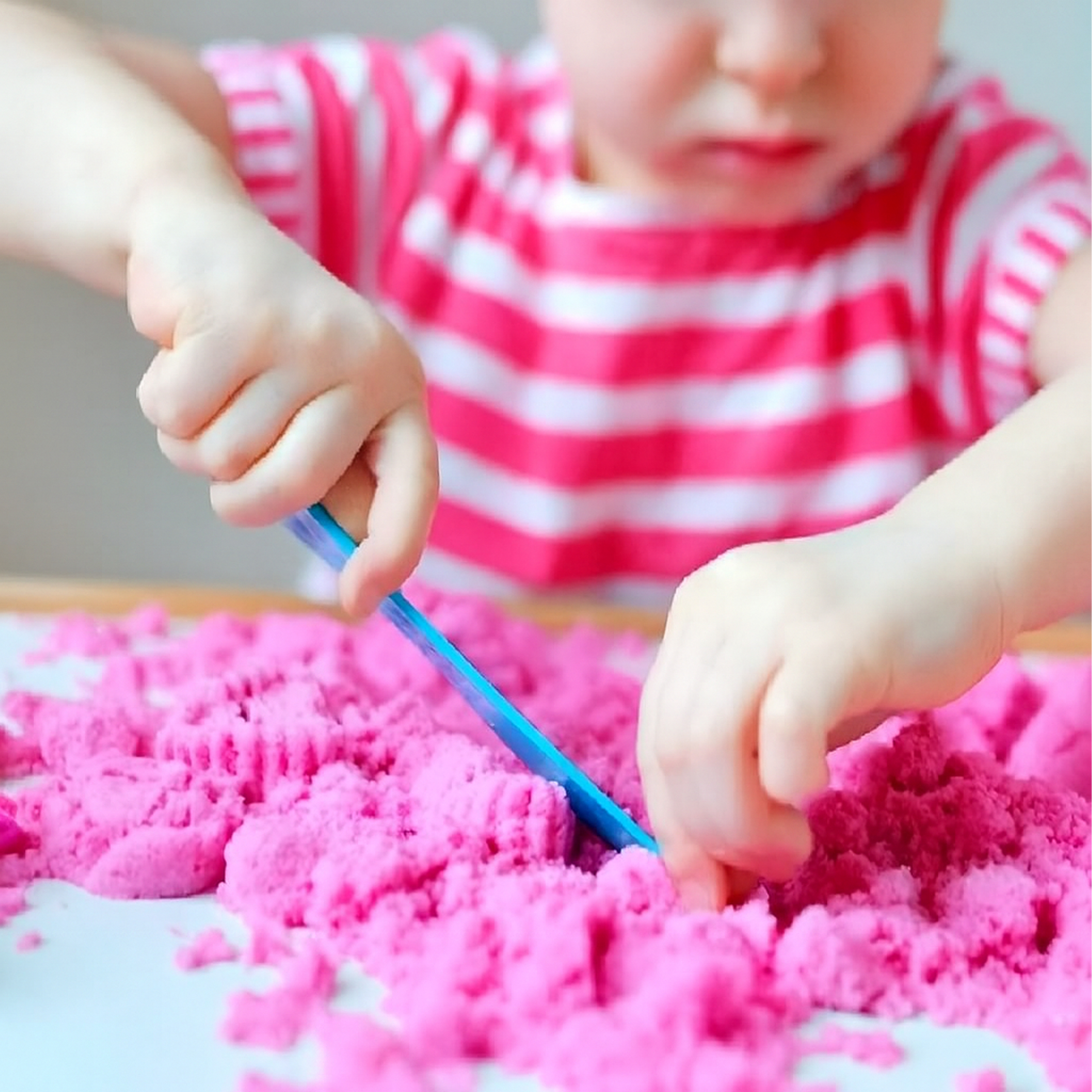 Piasek Kinetyczny 2,5kg Zestaw Foremki Zabawki Basen Piaskownica 45 Ele - obrazek 10