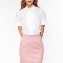 Biała koszula z plisami na dekolcie K67 White – Nife