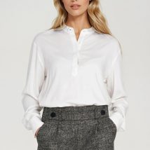 Wiskozowa bluzka polo ze stójką B194 Ecru – Nife