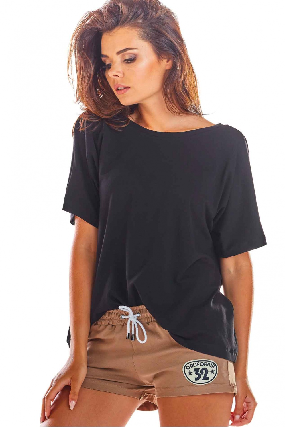 Szorty Damskie Model M208 Beige - Infinite You