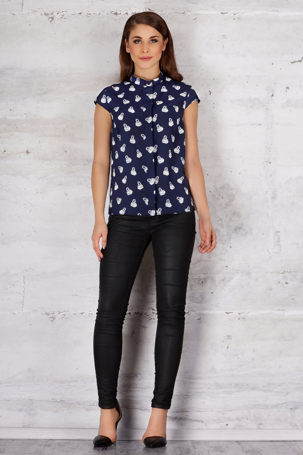 Koszula Damska Model M061 Flamingi Navy - Infinite You