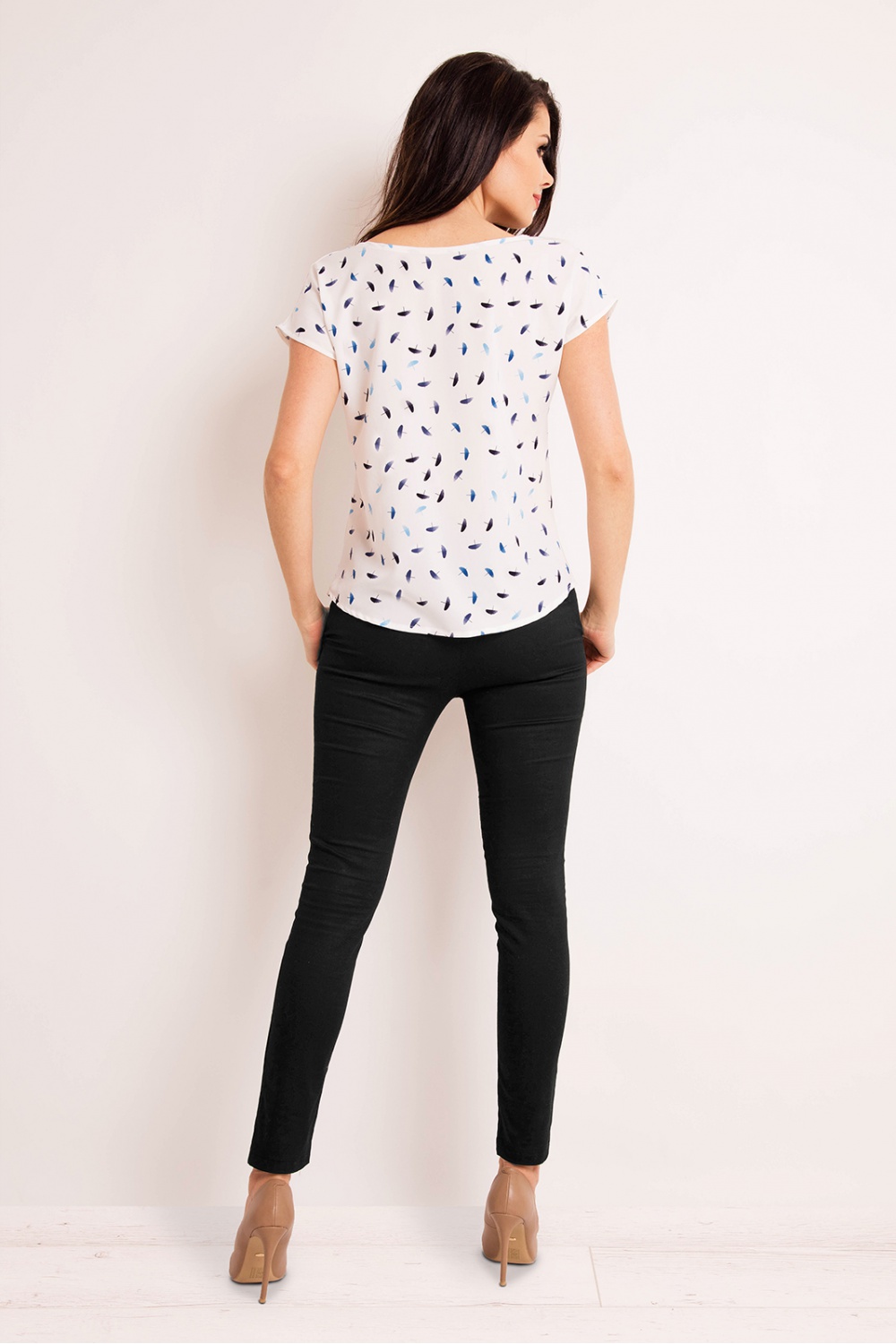 Bluzka Model M131 Blue Parasolki - Infinite You - obrazek 4