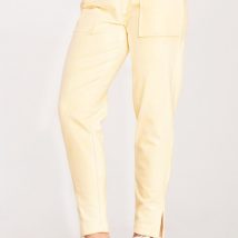 Spodnie Dresowe Model M1035 Yellow – Figl