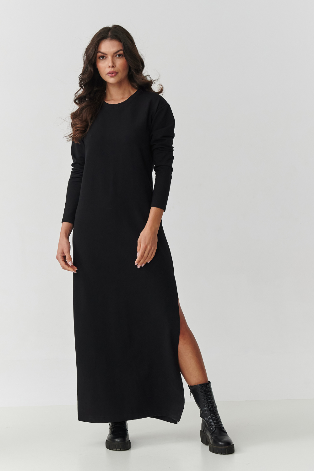 Sukienka Model M901 Black - Makadamia