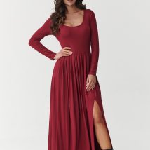 Sukienka Model M896 Bordo – Makadamia