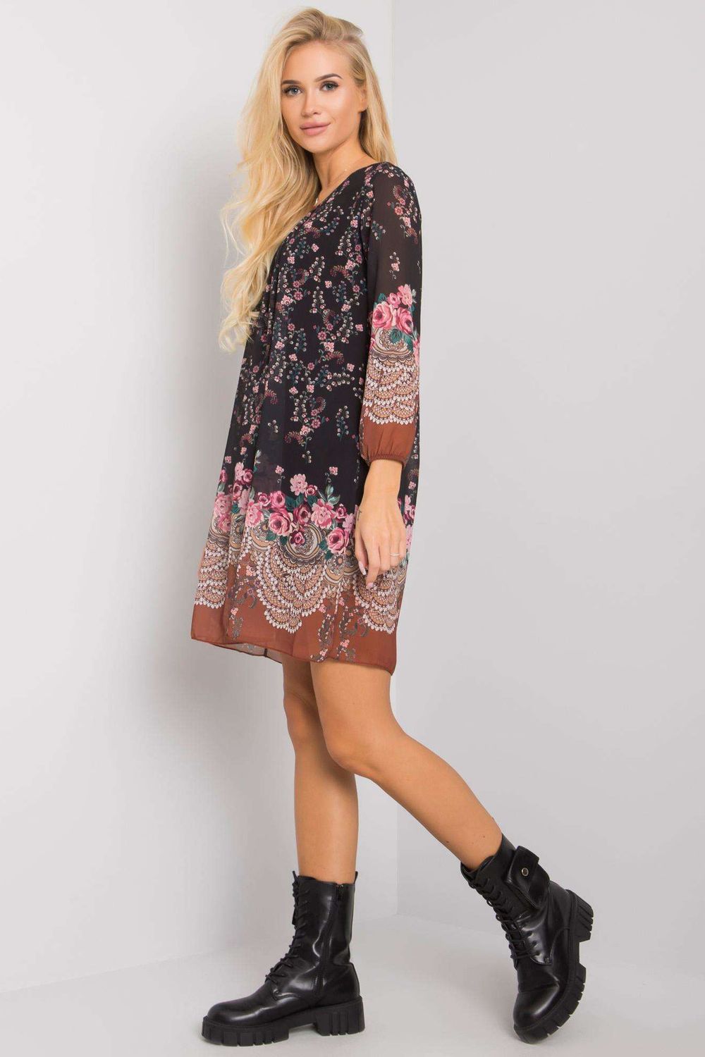 Sukienka Model TW-SK-BI-2667-1.72P Black/Beige - Och Bella - obrazek 3