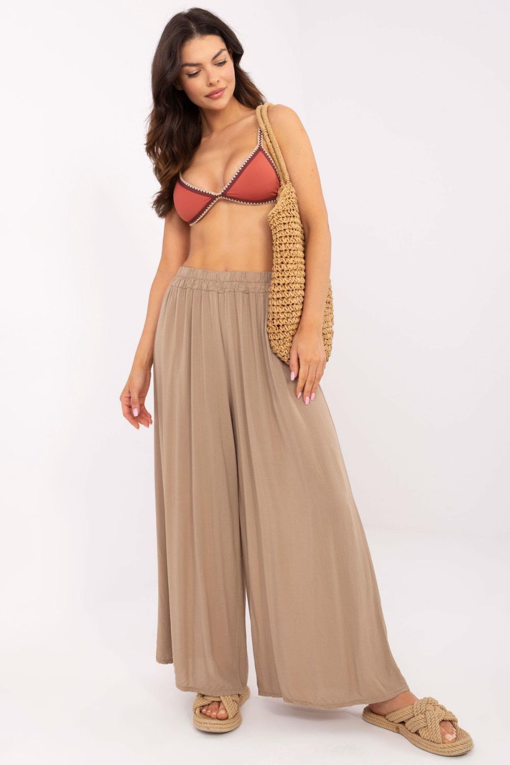 Spodnie Damskie Model TW-SP-BI-82353.39 Brown - Och Bella - obrazek 4