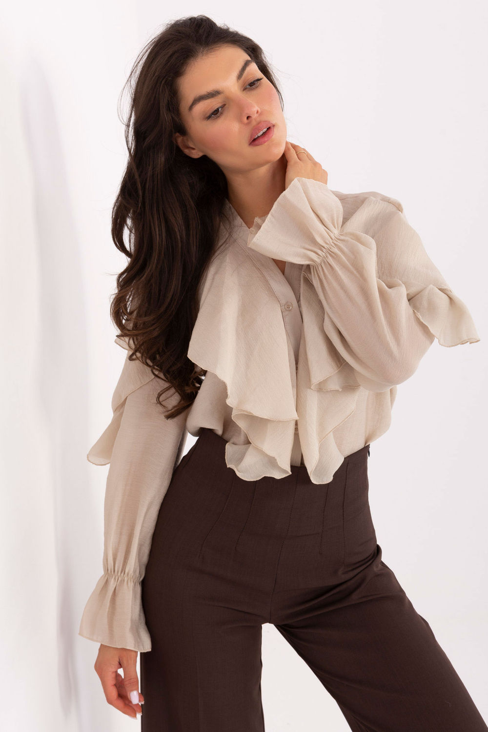 Koszula Damska Model MI-BZ-27427.96 Beige - Rue Paris