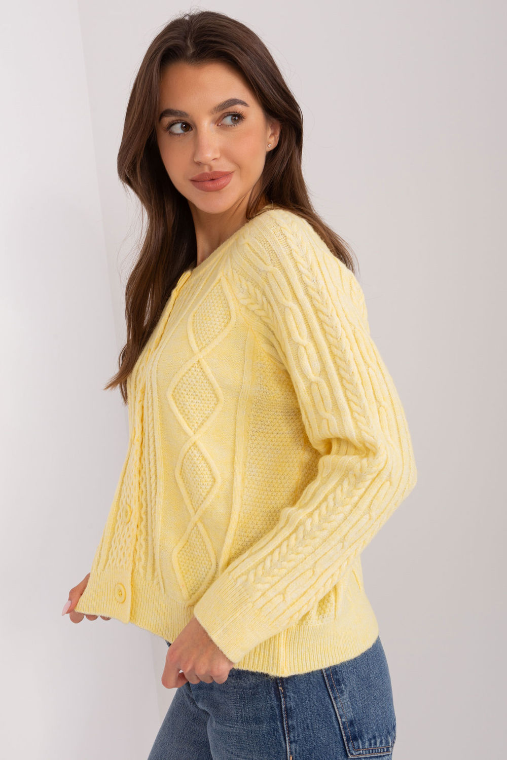 Sweter Damski Model AT-SW-2346-2.99P Light Yellow - AT - obrazek 3