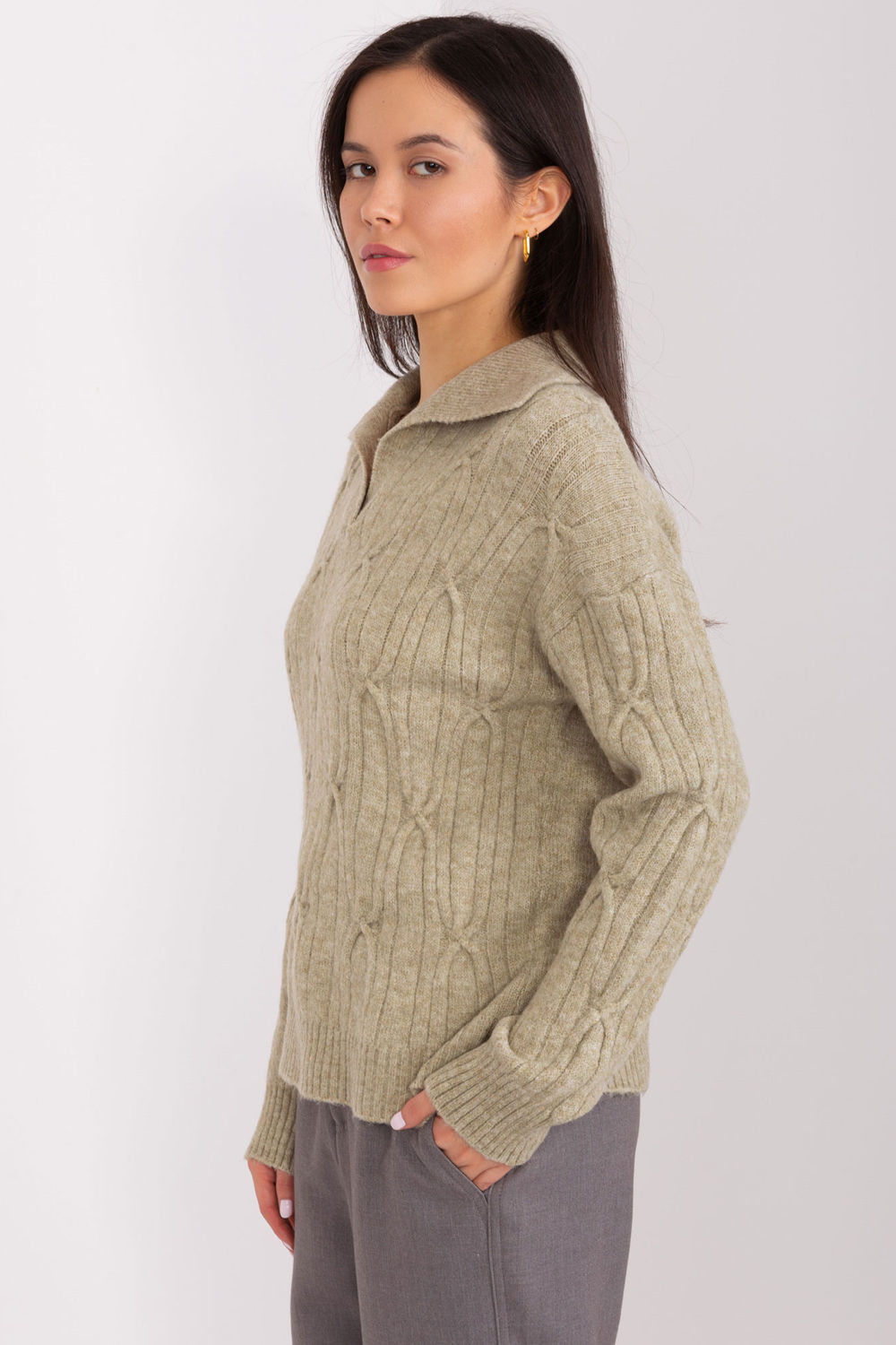 Sweter Damski Model AT-SW-2349-2.27 Khaki - AT - obrazek 3