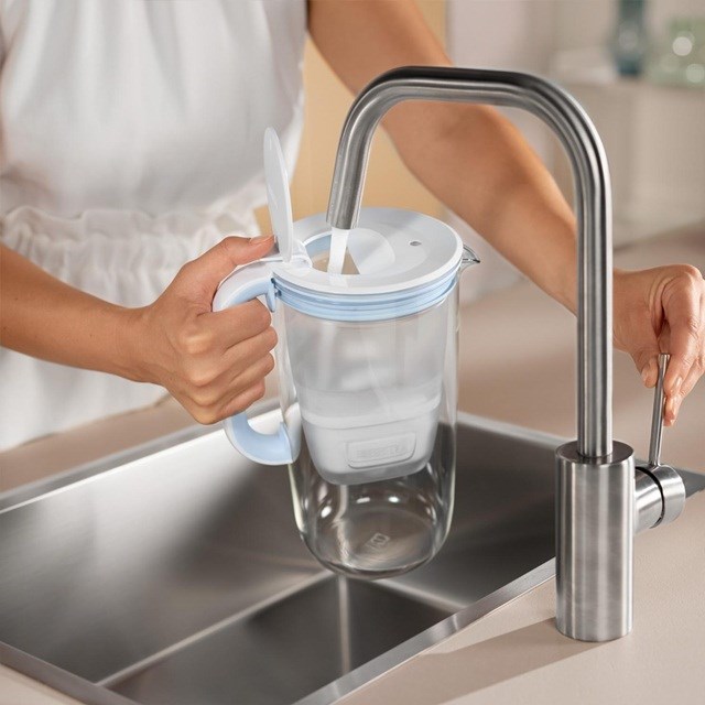 Szklany dzbanek filtrujący Brita Glass+3 wkłady Maxtra Pro Pure Performance - obrazek 5