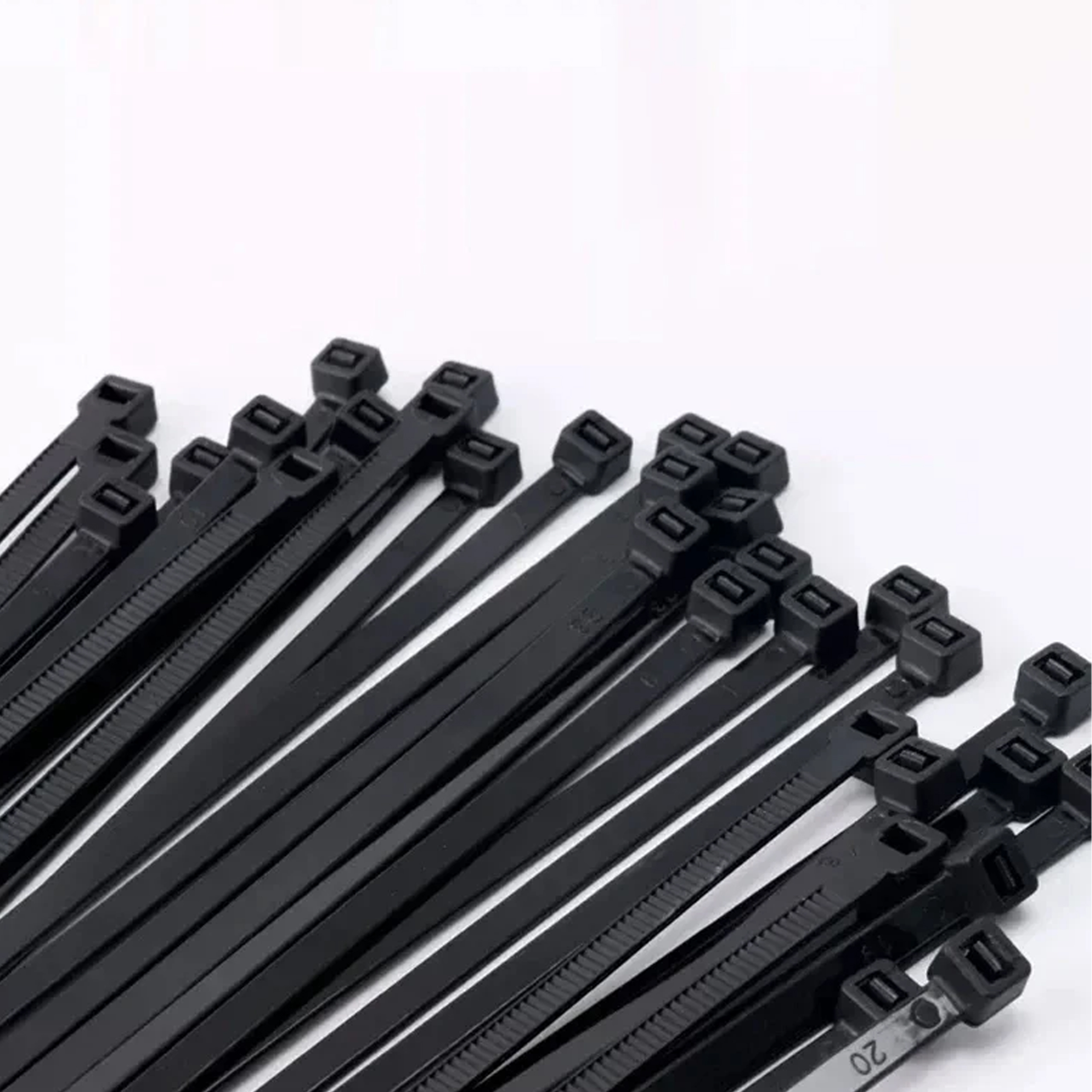 500 x OPASKI ZACISKOWE MOCNE OBEJMY TRYTYTKI TRYTKI CZARNE 2,5x100mm 100 SZT - obrazek 10