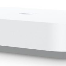 Router (Gateway), Kontroler UniFi, NVR, Switch Ubiquiti UniFi (UCG-Fiber-EU)