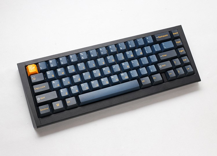 Ducky Outlaw 65 klawiatura Uniwersalne USB Czarny - obrazek 3