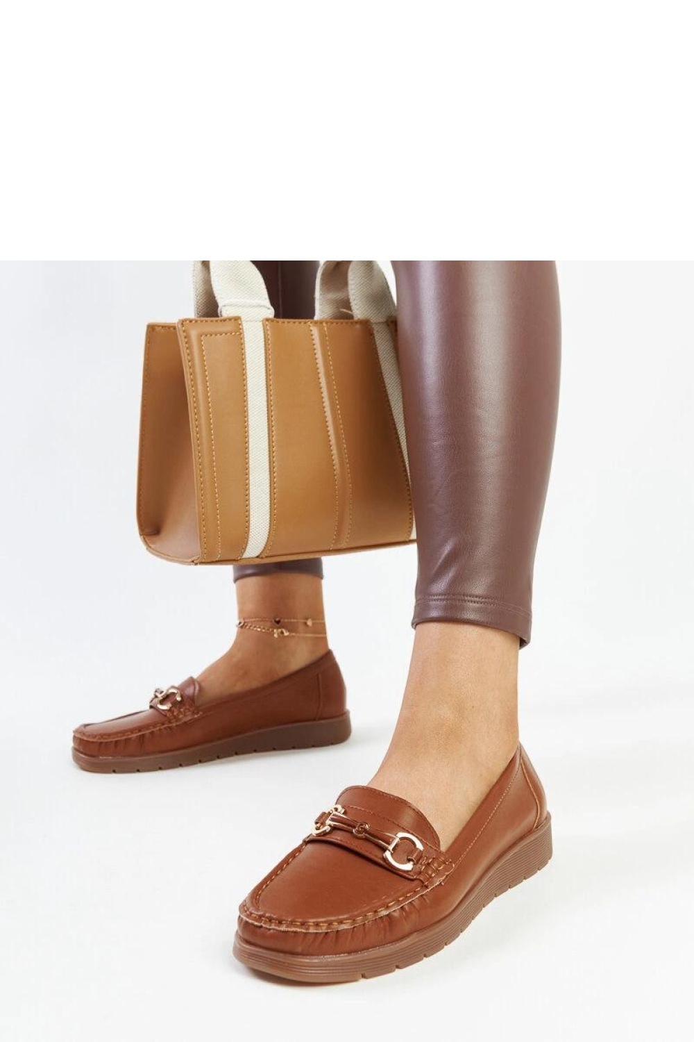 Brązowe mokasyny z klamerką Anisah - Solea - obrazek 3