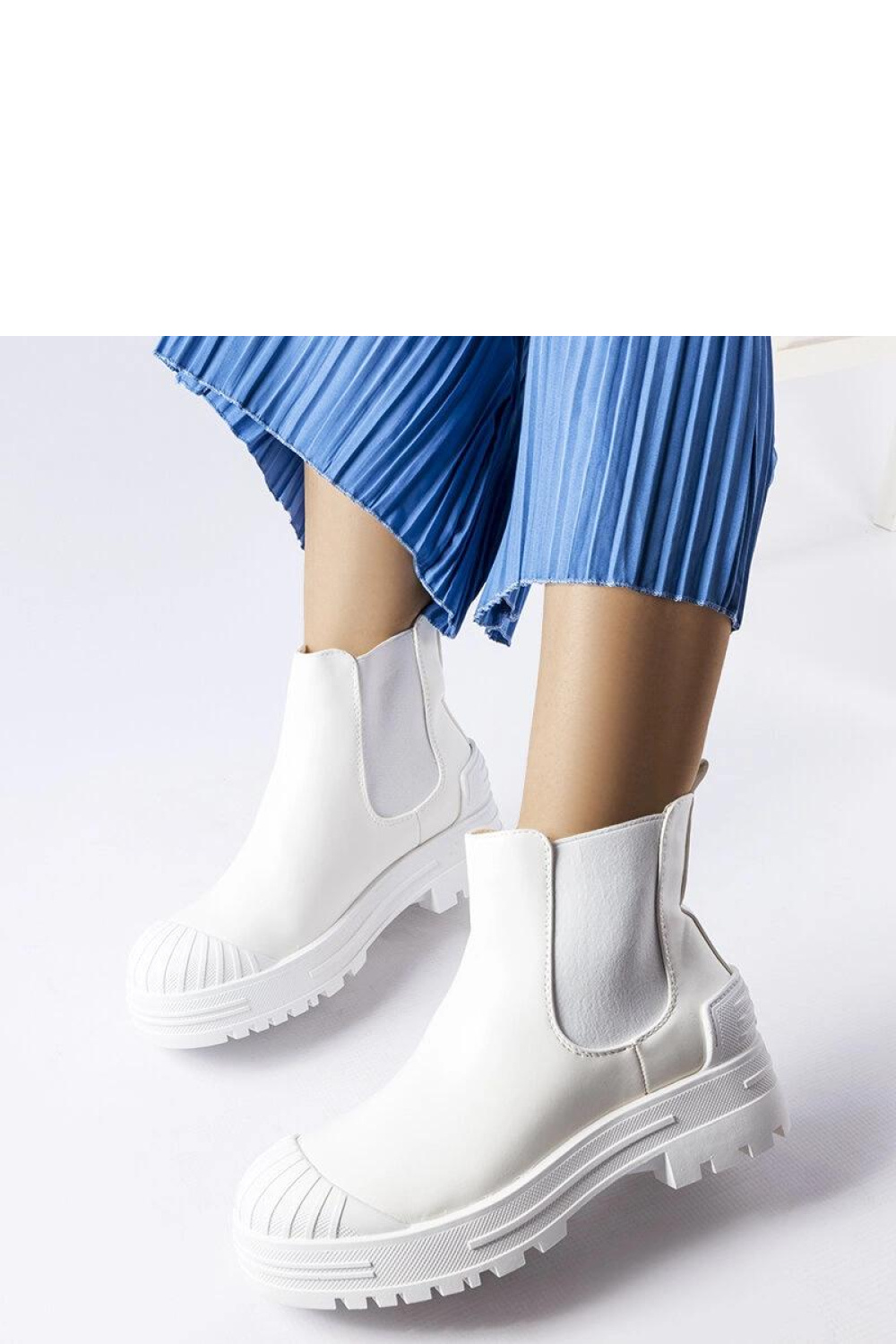 Białe workery z gumowymi wstawkami Lange - Solea - obrazek 2