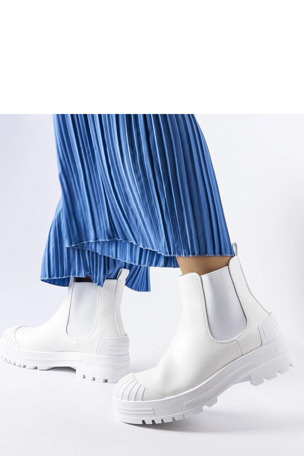 Białe workery z gumowymi wstawkami Lange - Solea - obrazek 3