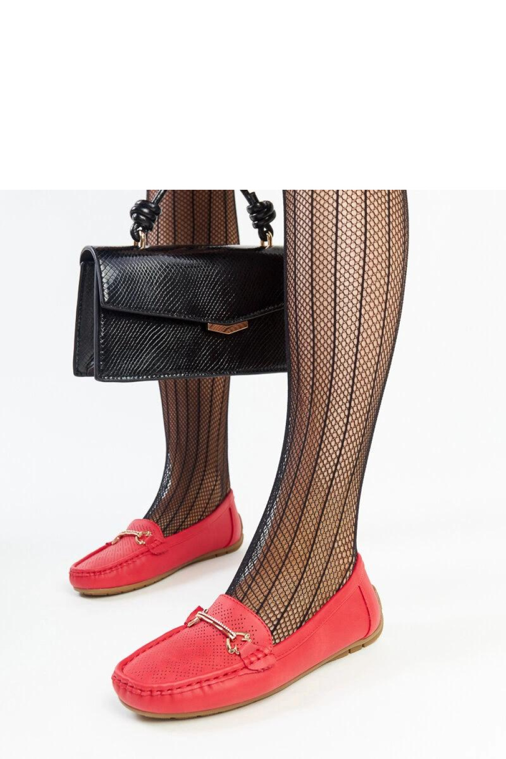 Czerwone mokasyny z ozdobną klamerką Adila - Solea - obrazek 3
