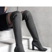 Zielone wsuwane kozaki na słupku z elastyczna cholewką Flamme – Solea