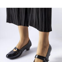 Czarne czółenka na niskim słupku Simi – Solea