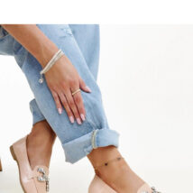 Beżowe mokasyny z cyrkonową klamerką Mali – Solea