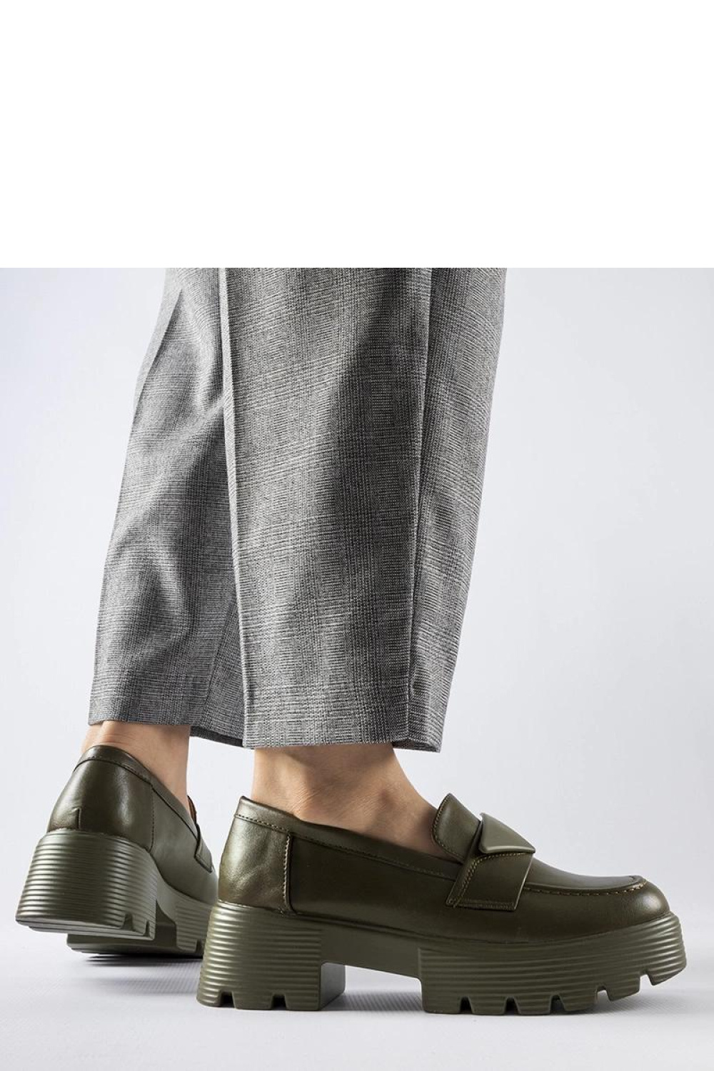Zielone mokasyny na masywnej podeszwie Eligio - Solea - obrazek 3
